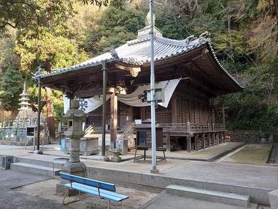 八栗寺の大師堂