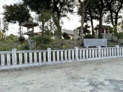 英賀神社の土塁