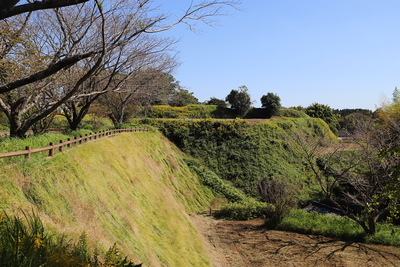 三の丸から二の丸方向