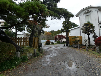 工場（陣屋）の入口