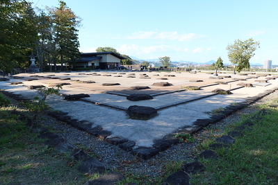 仙台城本丸大広間跡　遺構表示