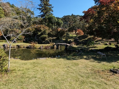 御館庭園