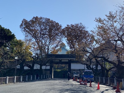 田安門の先に武道館