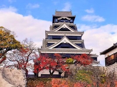 紅葉と天守