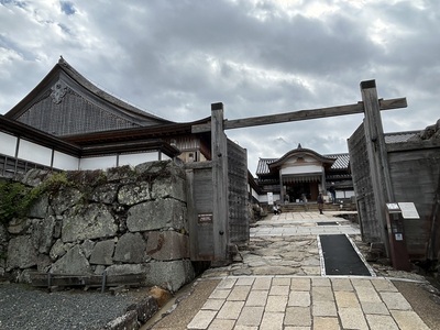 鉄門と大書院