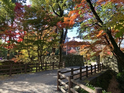 太鼓門跡（二の丸側から）