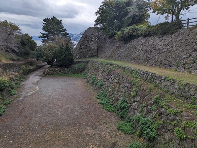 本丸東空堀