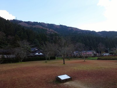 朝倉景鏡館跡と詰の山城