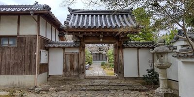 マークポイントの西迎寺