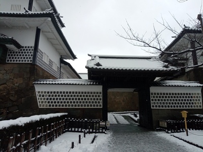 石川門の雪化粧