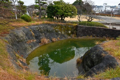 掛川城　三日月堀