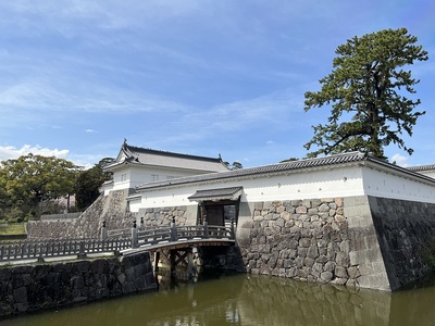 堀 馬出門土橋と馬出門