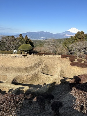 障子堀と富士山