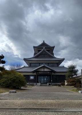 曇天での模擬天守