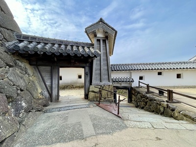 水の一門・油壁・ほの門