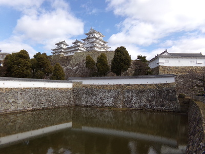 いの門東方土塀（外側）