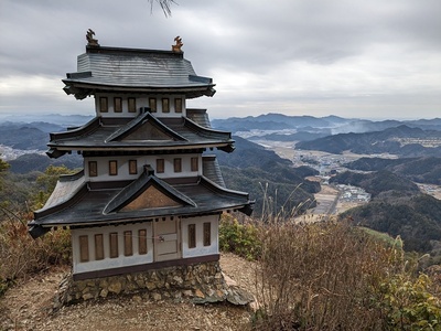 ミニ模擬天守と遠景