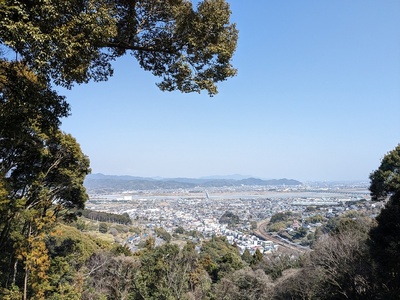 本曲輪から望む島田市の眺望
