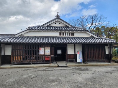 歴史民俗資料館（旧笹井家住宅・高槻城公園）