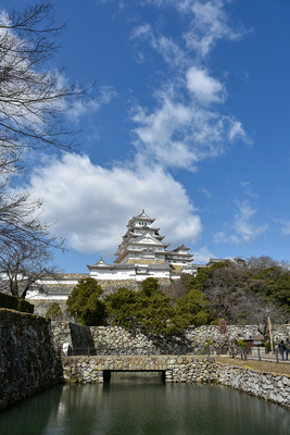 青空の姫路城　
