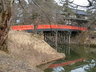 杉の大橋と南内門