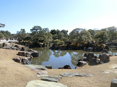 昔ながらの日本庭園