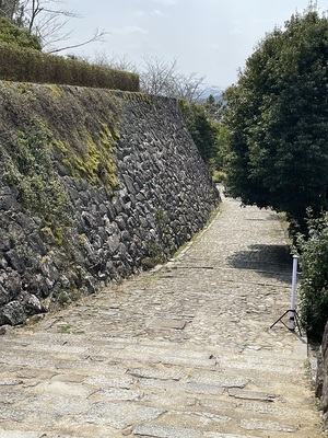 筒井時代の天守石垣