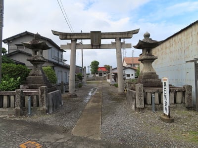 城址跡の篠原神社