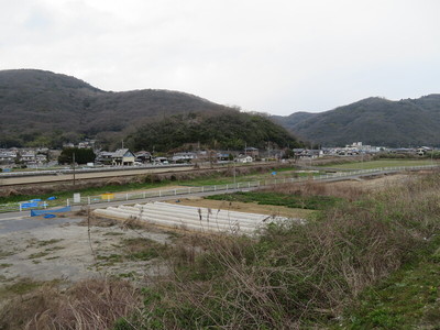 船山城遠景（南から）