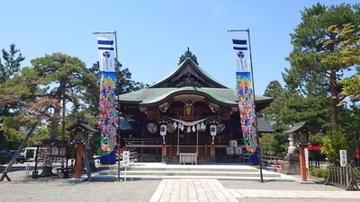 本丸跡の八幡宮