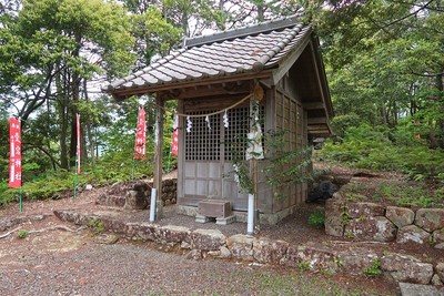 井代城 曲輪跡に鎮座する愛宕神社