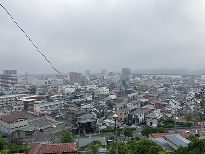 朝靄の一関市内