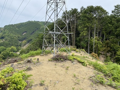 鉄塔