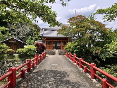 成願寺山門