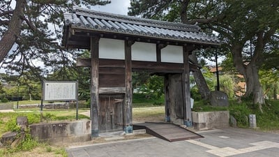 旧前川口門