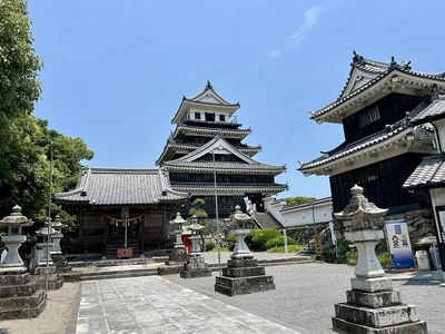 天守と奥平神社