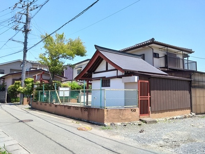 看板が設置されている神社