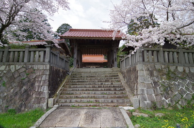 阿内八幡宮(清末陣屋表門移築)