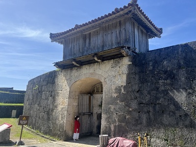 城内から見た久慶門