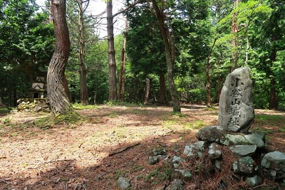 広瀬城 城址碑③