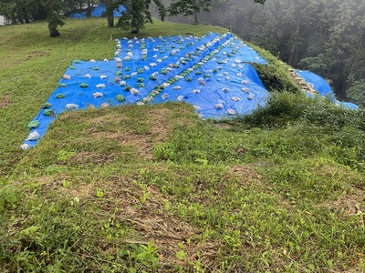 天守郭から見た天守郭北虎口