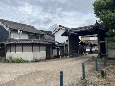 門内（城内）から見た松山西口関門