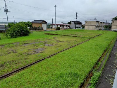 北東側からの陣屋全景