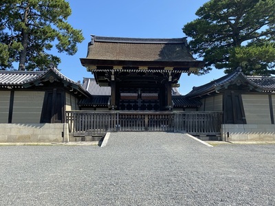 大宮御所・正門