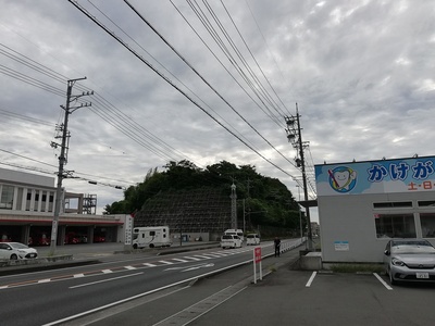 東南東から見た城山