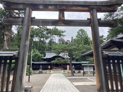 上杉神社(本丸跡)