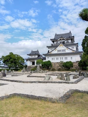 天守と小天守と八陣の庭