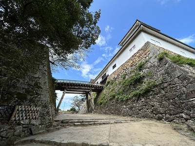 天秤櫓と落とし橋