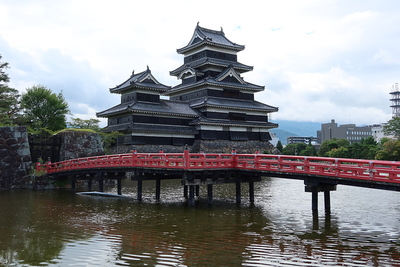 埋橋と天守