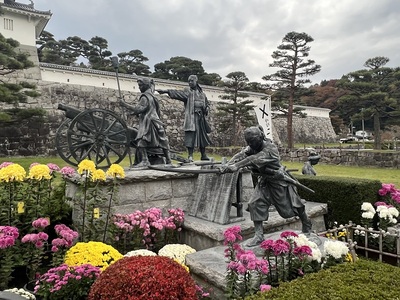 二本松少年隊像